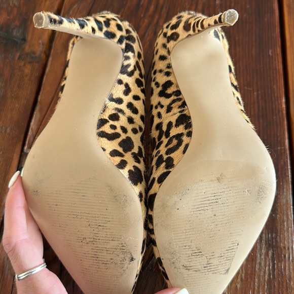 Women’s size 8 Steve Madden leopard heels - Picture 3 of 3